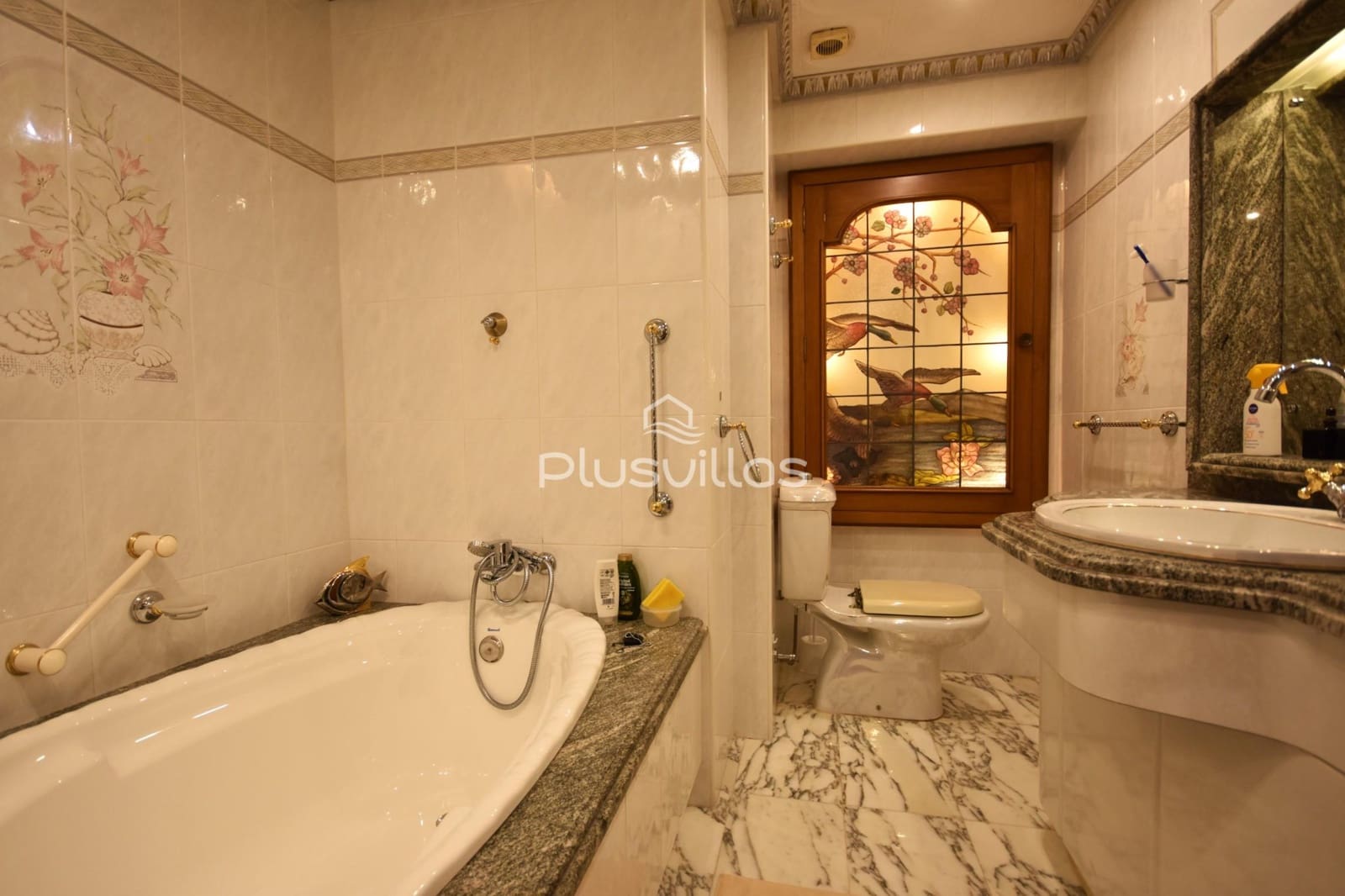 4 Zimmer Apartment zu verkaufen in Calpe / Calp mit Pool - 1.200.000 € (Ref: 9181316)