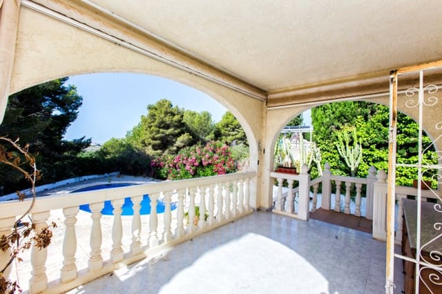 2 bedroom Villa for sale in Pueblo, Calpe / Calp with pool - € 350,000 (Ref: 9183947)