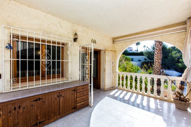 2 bedroom Villa for sale in Pueblo, Calpe / Calp with pool - € 350,000 (Ref: 9183947)