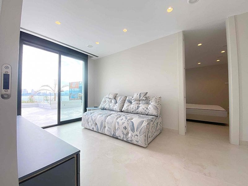 4 bedroom Villa for sale in Benidorm with pool - € 1,650,000 (Ref: 9200811)