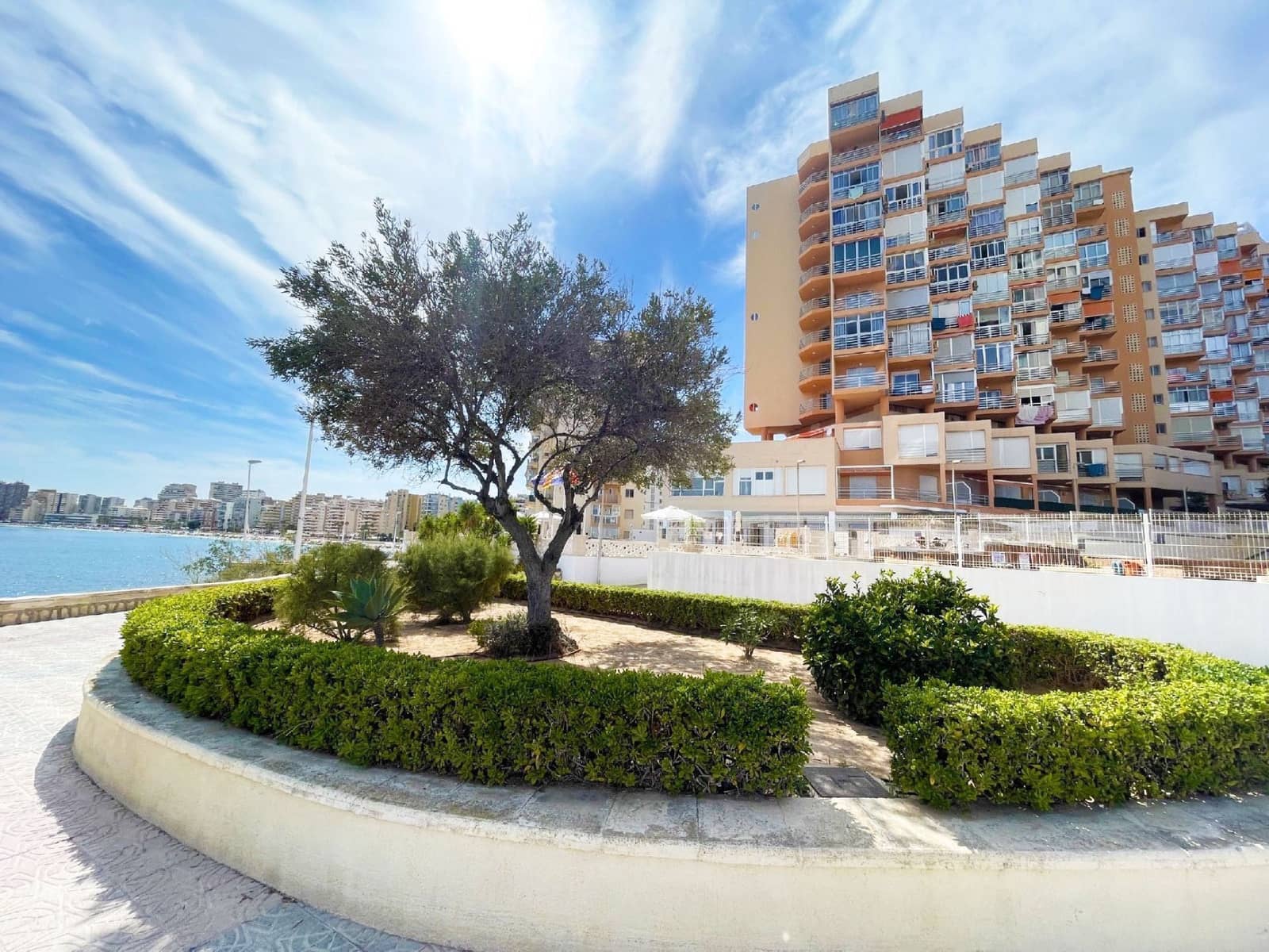 1 quarto Apartamento para venda em Calpe / Calp com piscina - 253 000 € (Ref: 9202774)