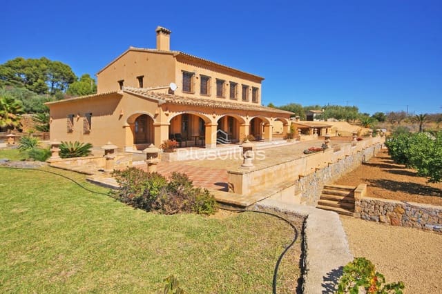 5 quarto Moradia para venda em Benissa com piscina - 1 890 000 € (Ref: 9202775)