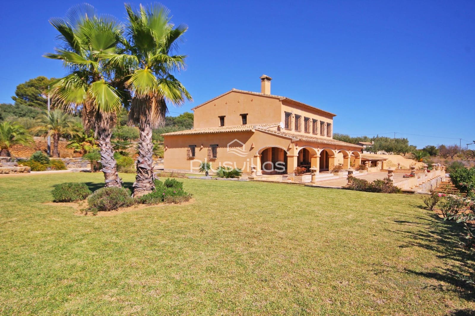 5 quarto Moradia para venda em Benissa com piscina - 1 890 000 € (Ref: 9202775)