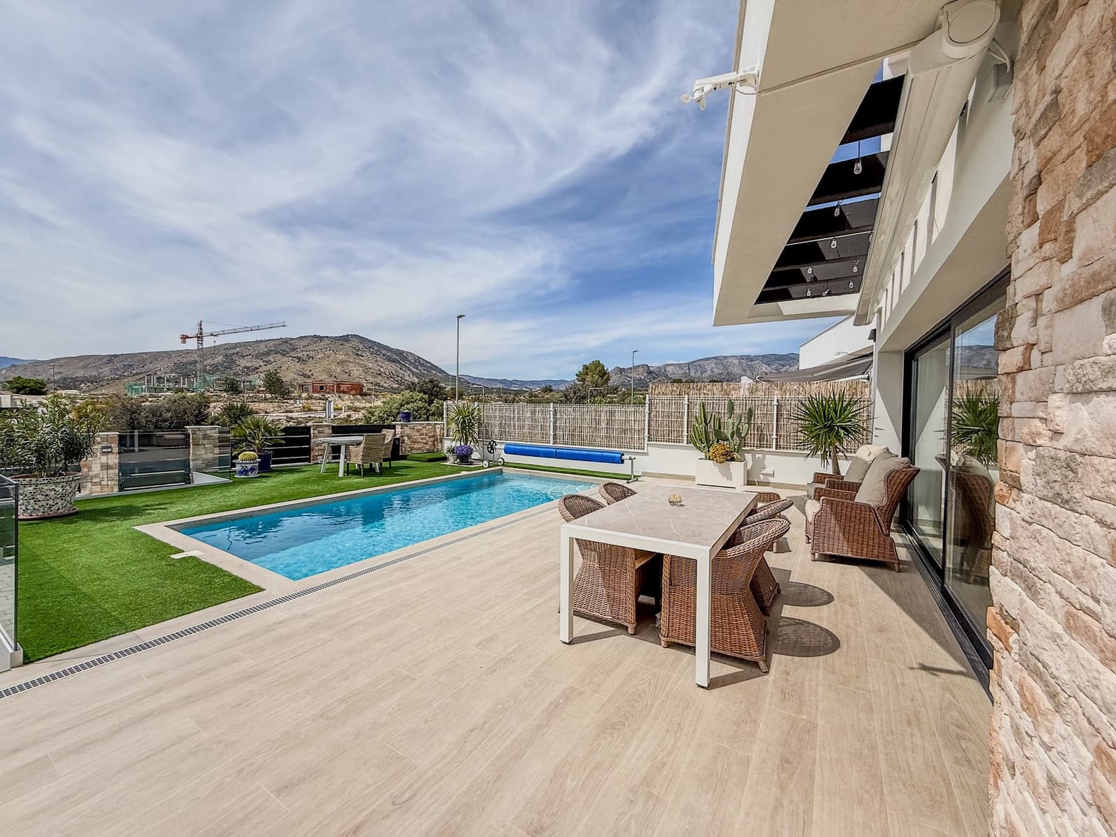 3 chambre Villa/Maison à vendre à Finestrat avec piscine - 719 000 € (Ref: 9204906)