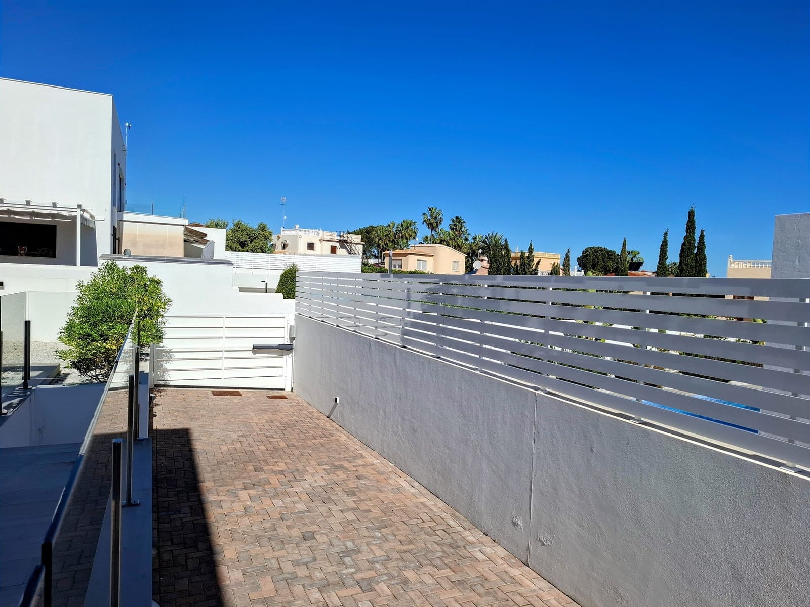 3 soveværelse Villa til salg i Denia med swimmingpool - € 870.000 (Ref: 9204907)