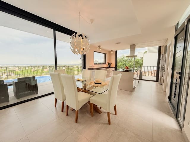 3 Zimmer Villa zu verkaufen in Pedreguer mit Pool - 695.000 € (Ref: 9204909)