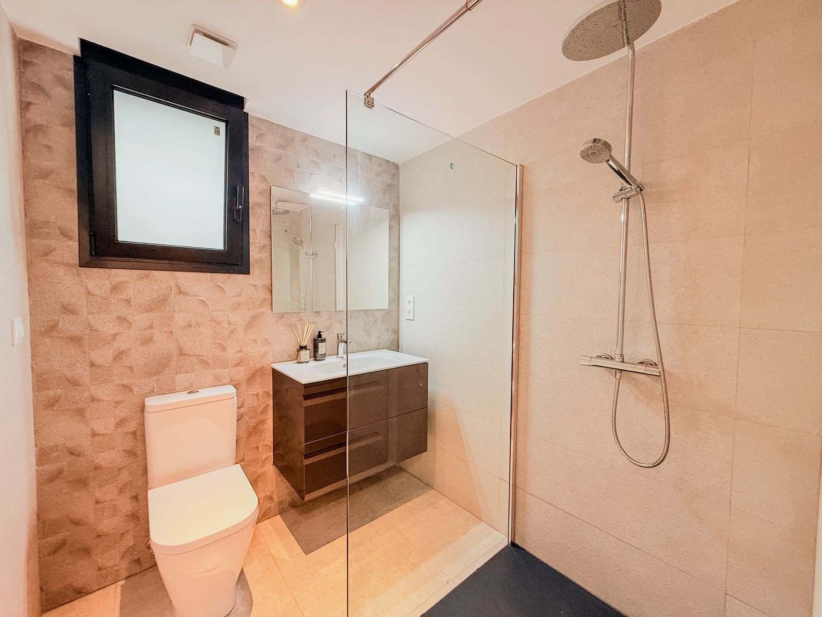 3 soveværelse Villa til salg i Pedreguer med swimmingpool - € 695.000 (Ref: 9204909)