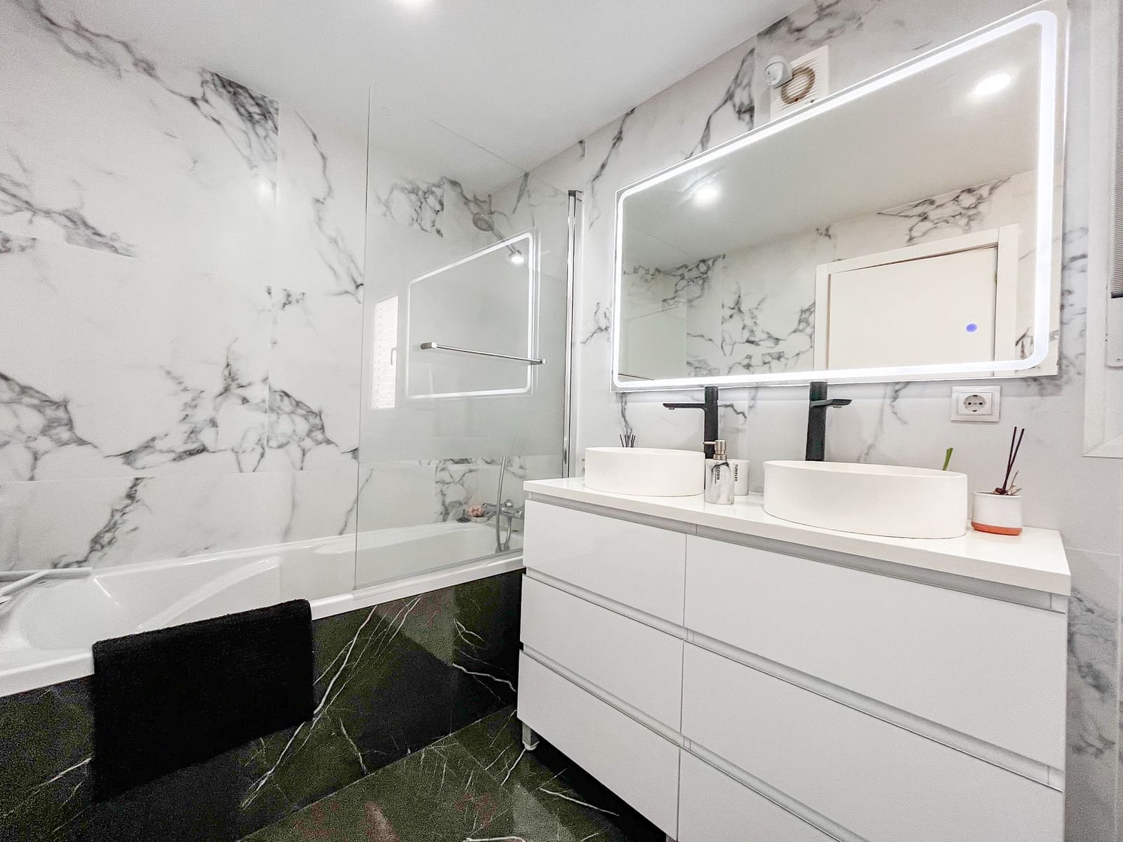 3 makuuhuone Huvila myytävänä paikassa Calpe / Calp mukana uima-altaan - 535 000 € (Ref: 9240493)