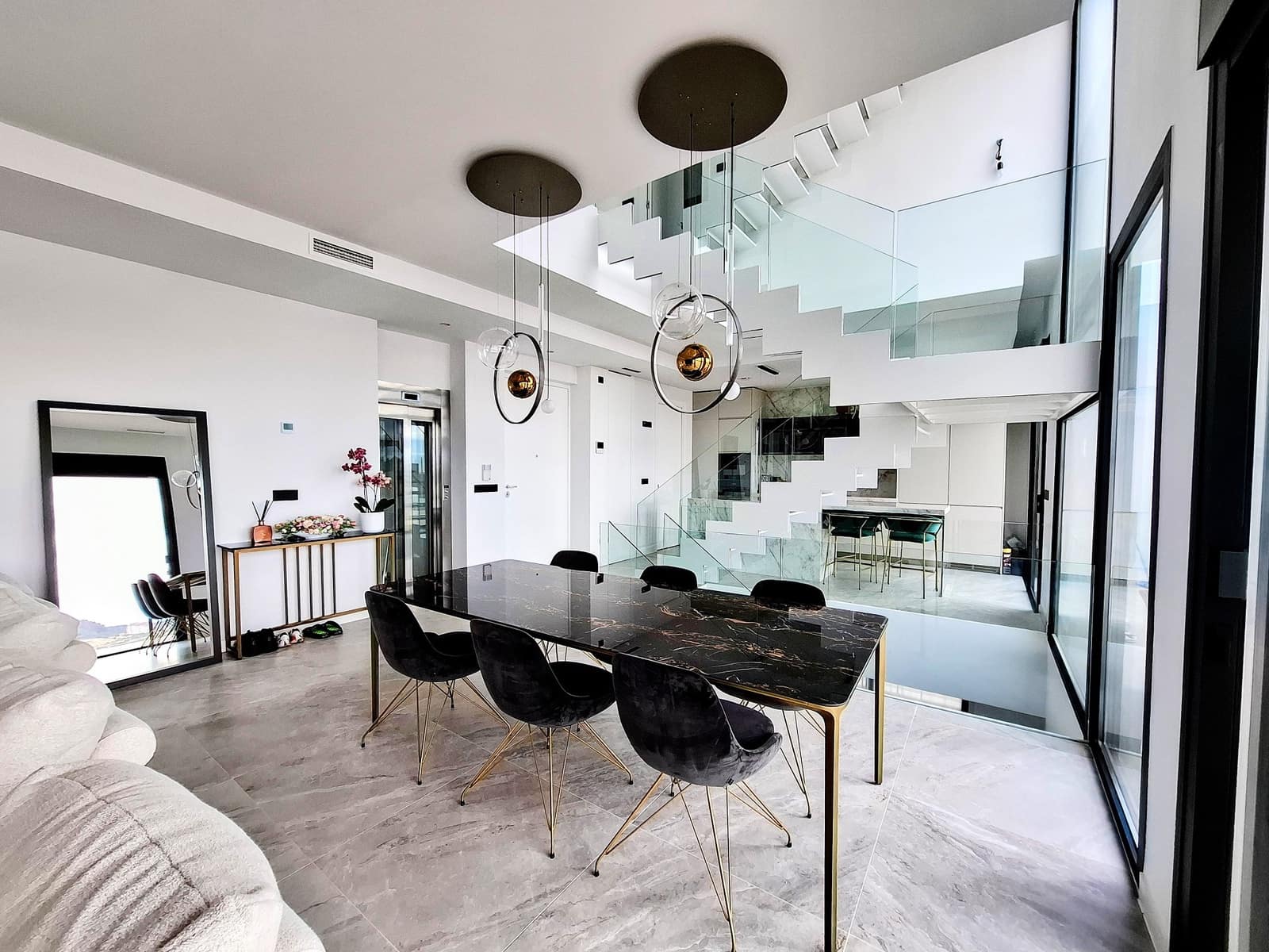 3 soveværelse Villa til salg i Finestrat med swimmingpool - € 1.750.000 (Ref: 9240494)