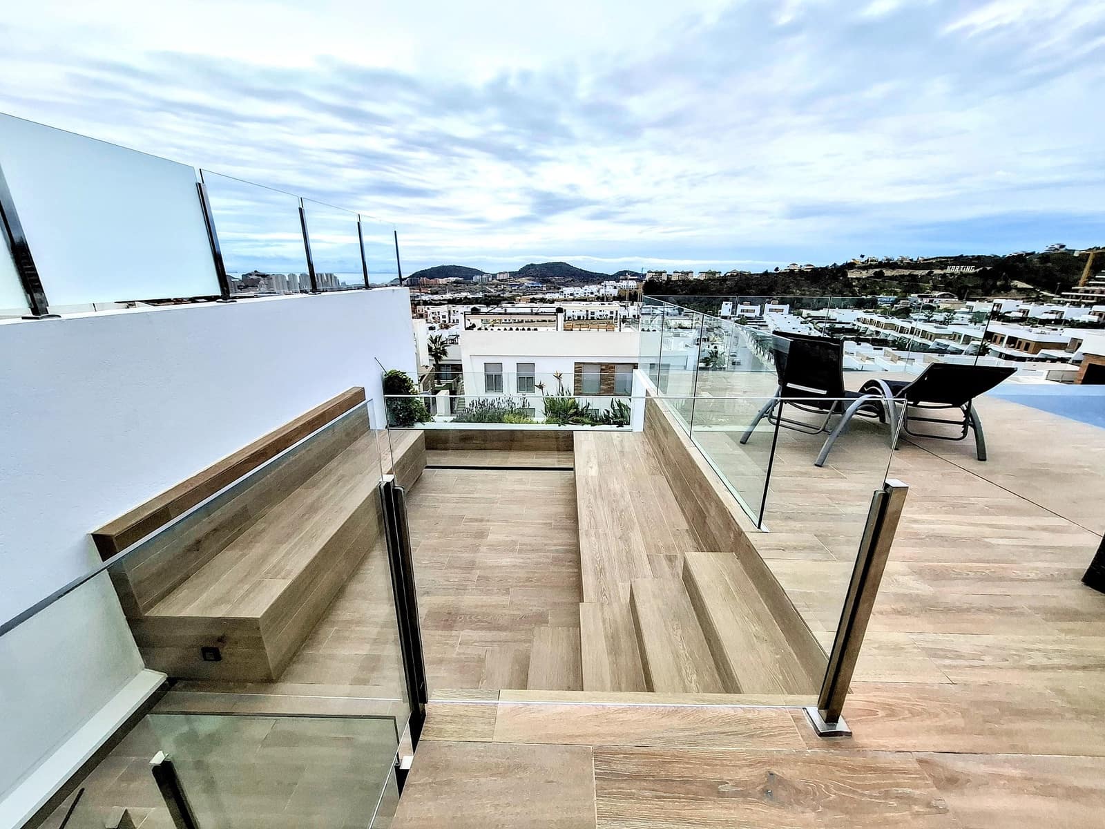 3 soveværelse Villa til salg i Finestrat med swimmingpool - € 1.750.000 (Ref: 9240494)