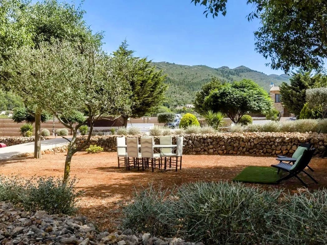 12 soveværelse Villa til salg i Lliber med swimmingpool - € 1.550.000 (Ref: 9240495)