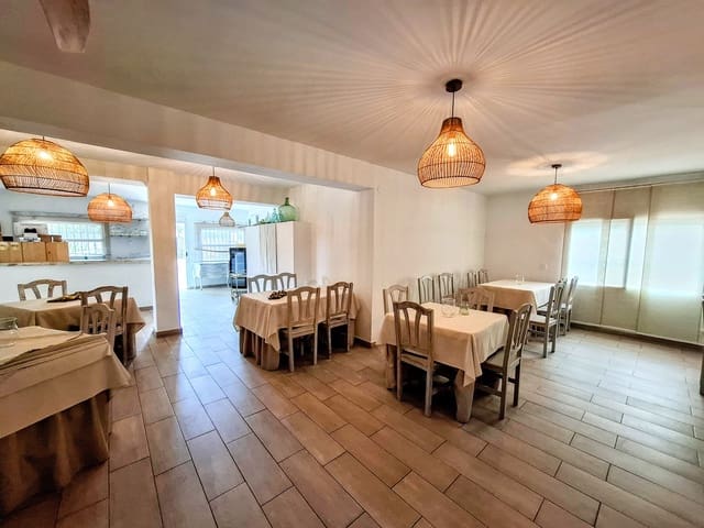 2 chambre Villa/Maison à vendre à Las Rotas / Les Rotes, Dénia - 499 000 € (Ref: 9240496)