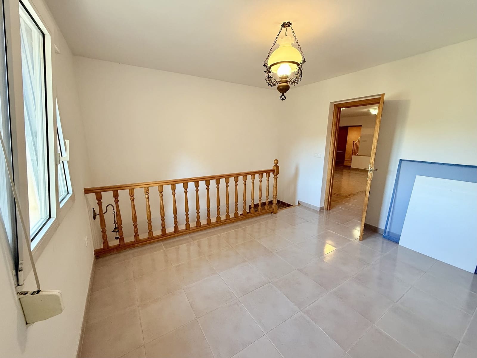 6 makuuhuone Huvila myytävänä paikassa Sella - 965 000 € (Ref: 9240499)