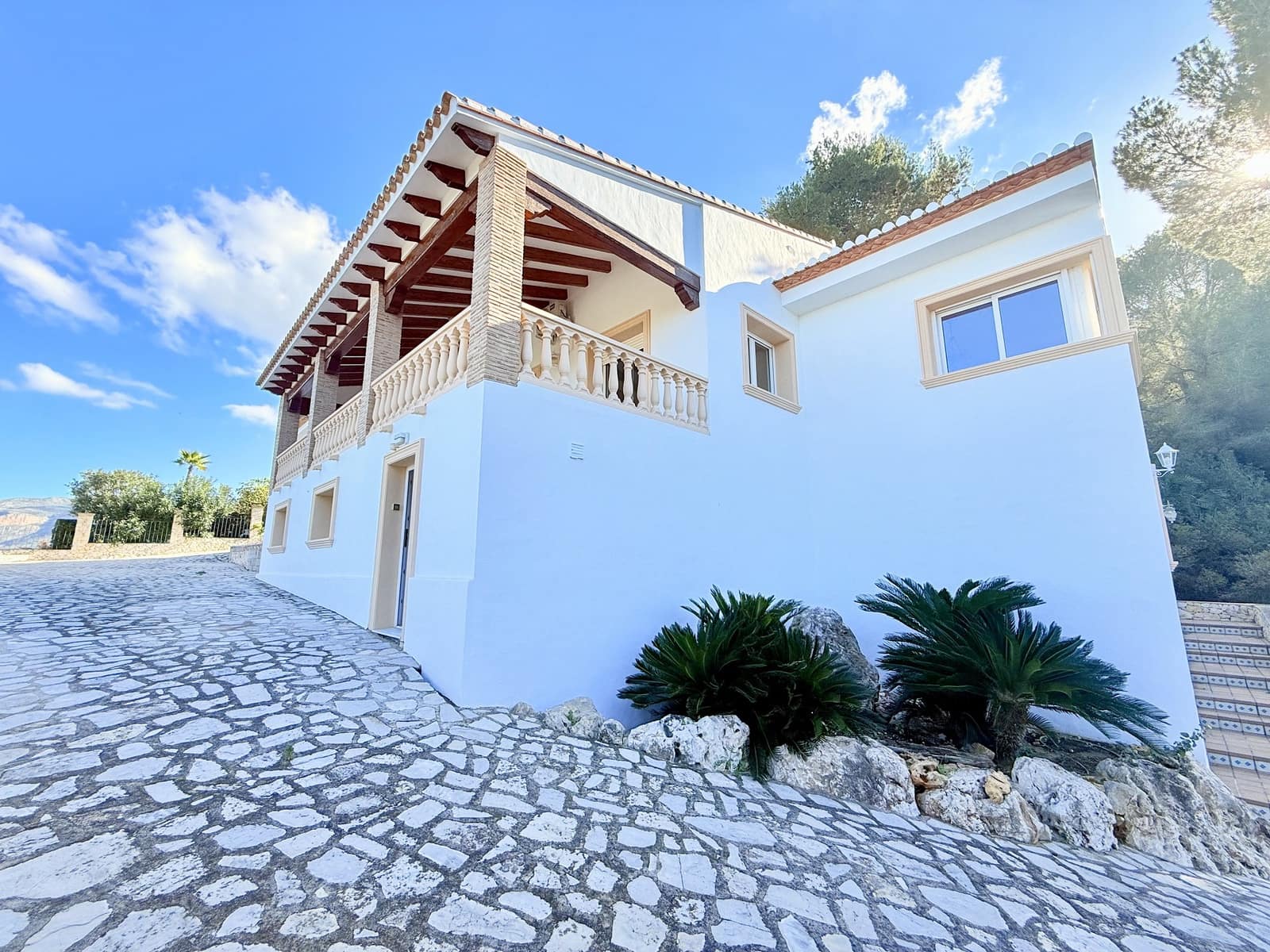 6 makuuhuone Huvila myytävänä paikassa Sella - 965 000 € (Ref: 9240499)