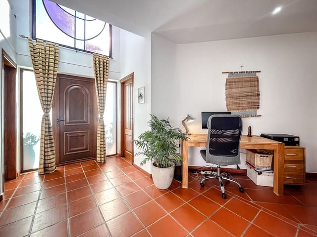 12 sypialnia Willa na sprzedaż w Jalón / Xaló z basenem - 1 115 000 € (Ref: 9240501)