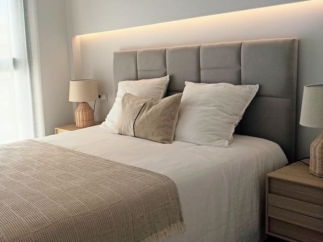 3 Zimmer Villa zu verkaufen in Centro Urbano, Dénia mit Pool - 749.000 € (Ref: 9240502)