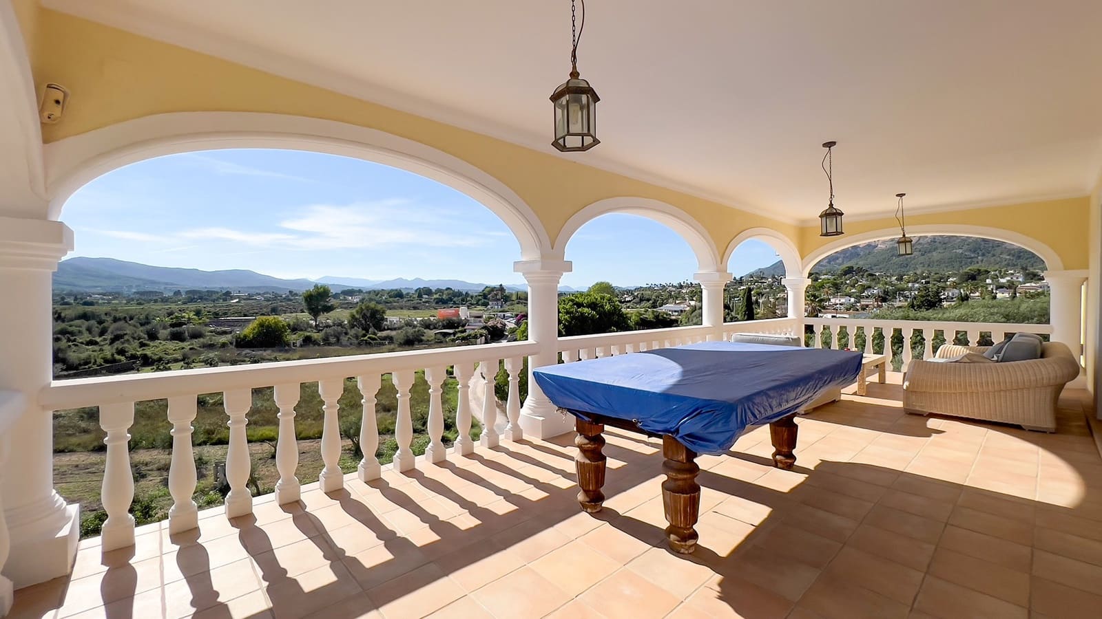 4 soveværelse Villa til salg i Javea / Xabia med swimmingpool - € 835.000 (Ref: 9240504)