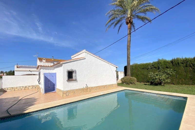 8 soverom Villa til salgs i Denia med svømmebasseng - € 750 000 (Ref: 9243493)