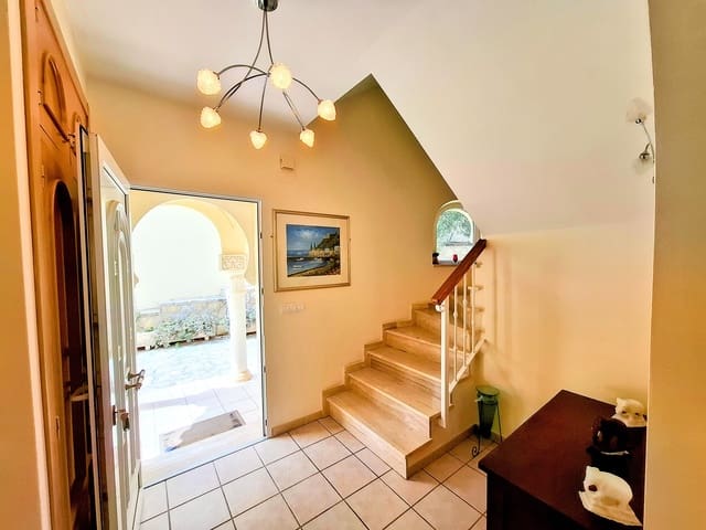 3 sovrum Villa till salu i Centro Urbano, Dénia med pool - 725 000 € (Ref: 9243496)