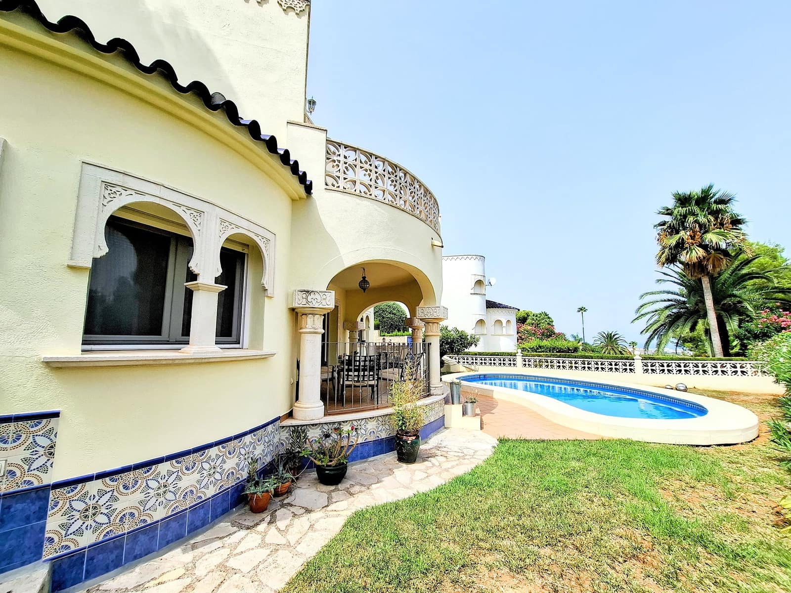 3 sovrum Villa till salu i Denia med pool - 725 000 € (Ref: 9243496)