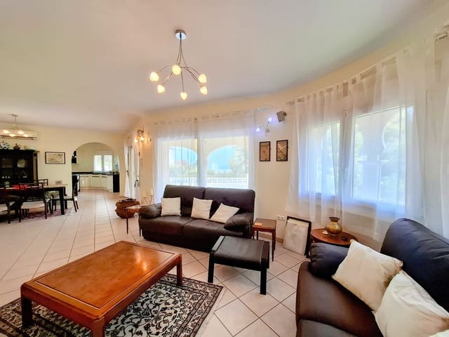 3 sovrum Villa till salu i Centro Urbano, Dénia med pool - 725 000 € (Ref: 9243496)