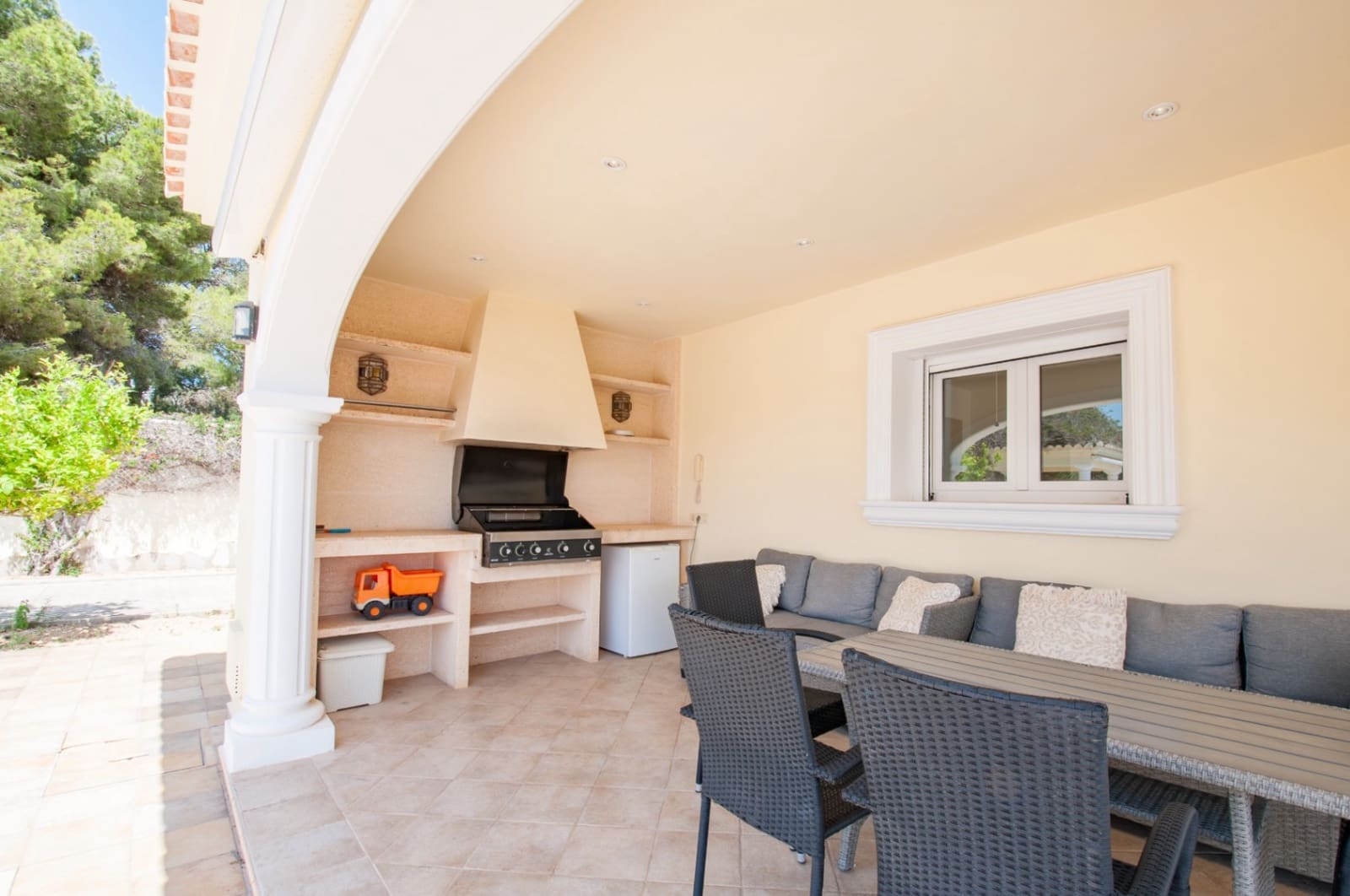 5 soverom Villa til salgs i Moraira med svømmebasseng - € 2 450 000 (Ref: 9270026)