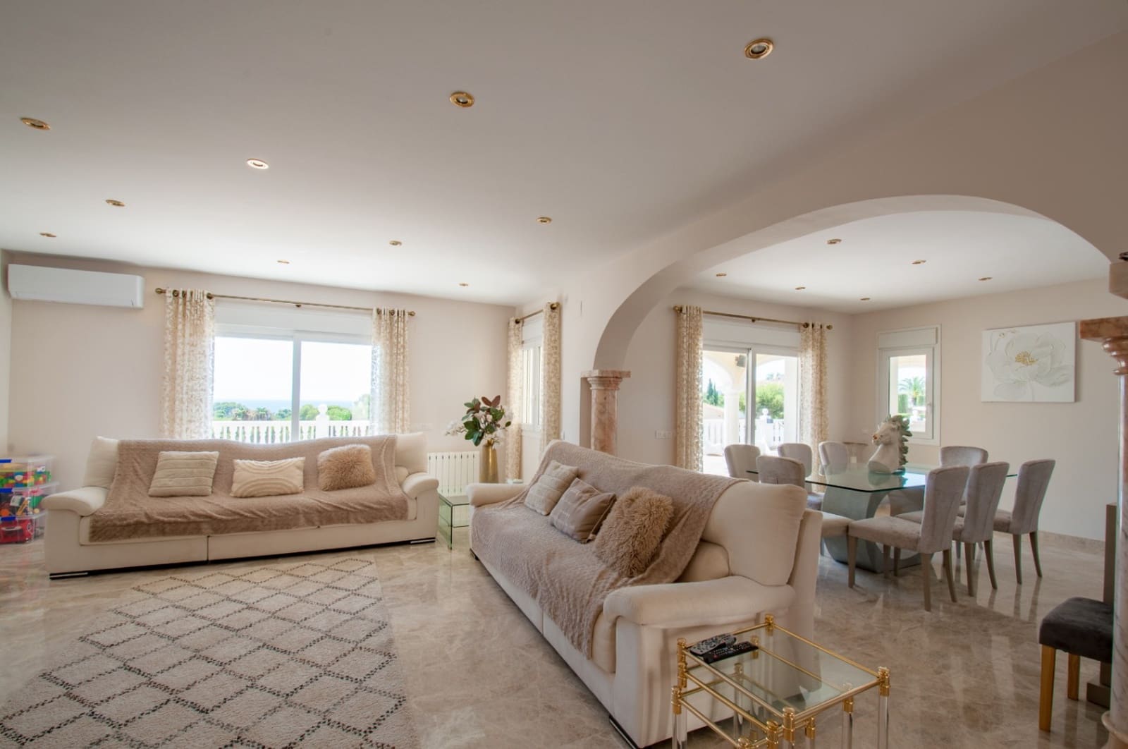 5 soverom Villa til salgs i Moraira med svømmebasseng - € 2 450 000 (Ref: 9270026)