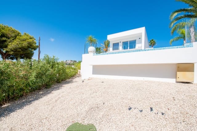 4 soveværelse Villa til salg i Casco Urbano, Teulada-Moraira med swimmingpool - € 1.990.000 (Ref: 9270030)