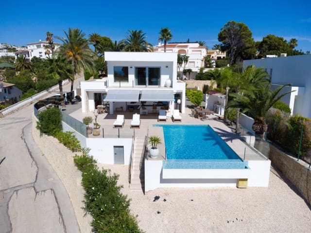 4 soveværelse Villa til salg i Casco Urbano, Teulada-Moraira med swimmingpool - € 1.990.000 (Ref: 9270030)
