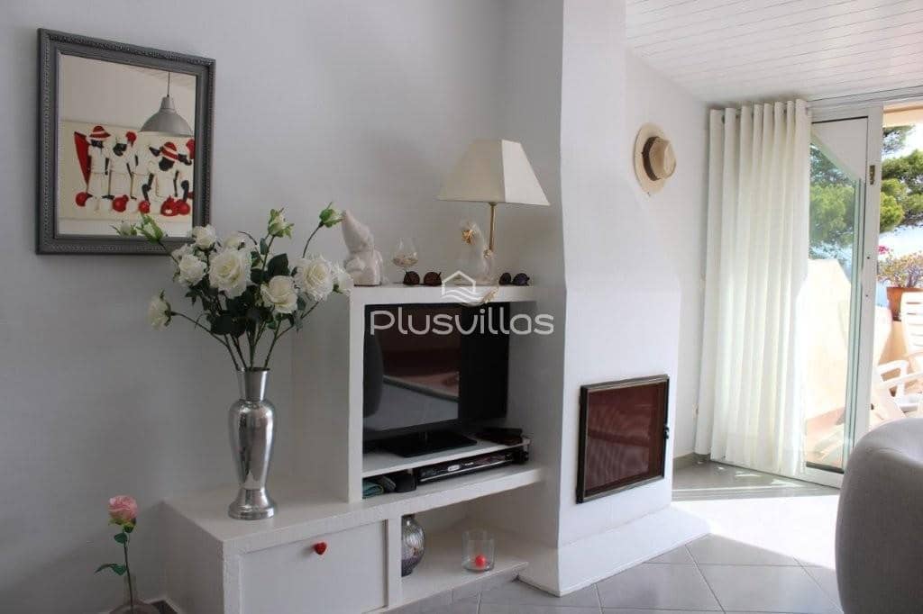 2 bedroom Apartment for sale in Calpe / Calp - € 350,000 (Ref: 9292235)