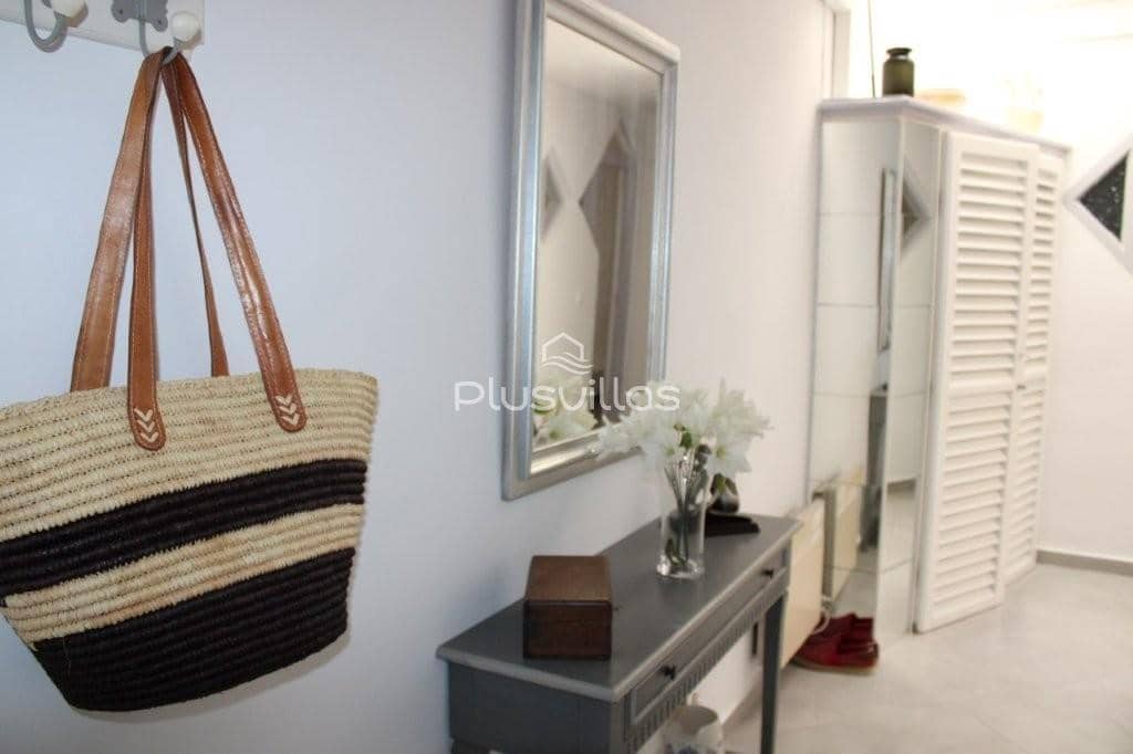 2 bedroom Apartment for sale in Calpe / Calp - € 350,000 (Ref: 9292235)