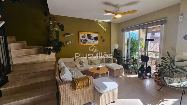 3 chambre Bungalow à vendre à Maryvilla, Calpe / Calp avec piscine - 390 000 € (Ref: 9322107)