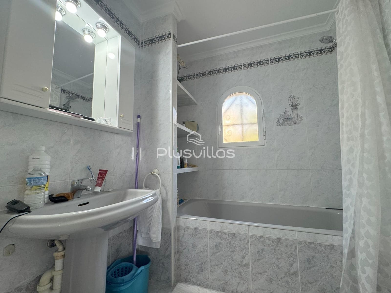 4 chambre Villa/Maison à vendre à Calpe / Calp avec piscine - 490 000 € (Ref: 9322108)