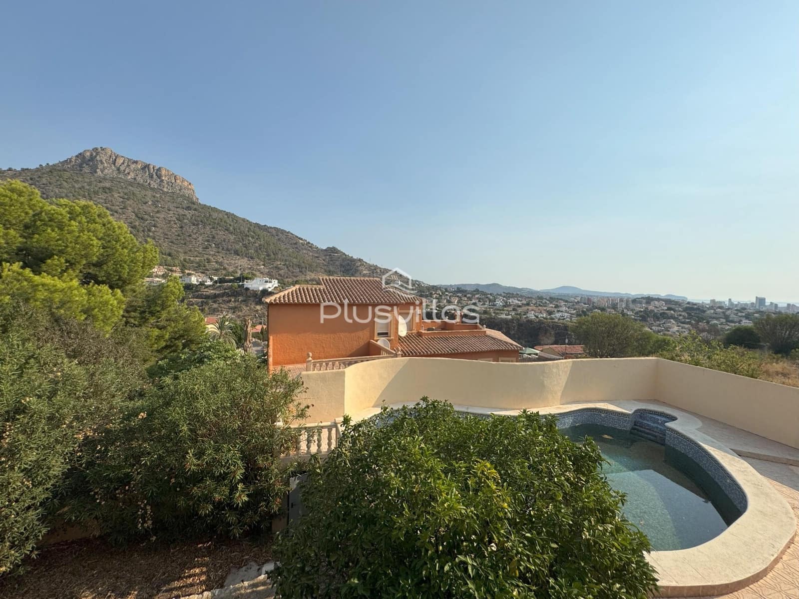 4 chambre Villa/Maison à vendre à Calpe / Calp avec piscine - 490 000 € (Ref: 9322108)