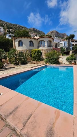 6 sovrum Villa till salu i Canuta, Calpe / Calp med pool - 695 000 € (Ref: 9322109)
