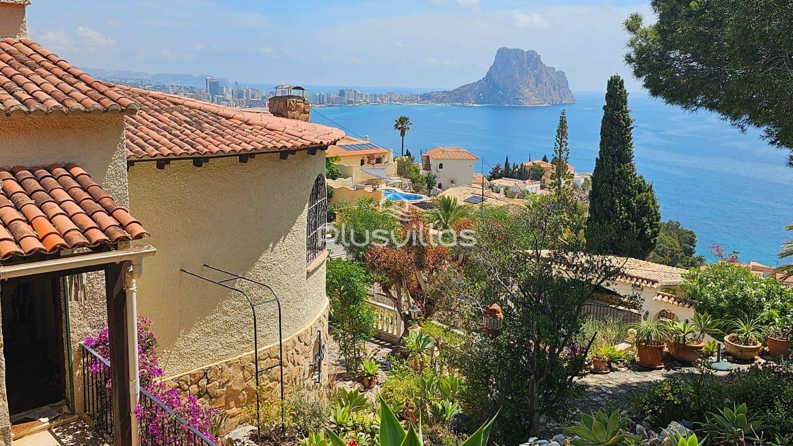 6 sovrum Villa till salu i Calpe / Calp med pool - 695 000 € (Ref: 9322109)