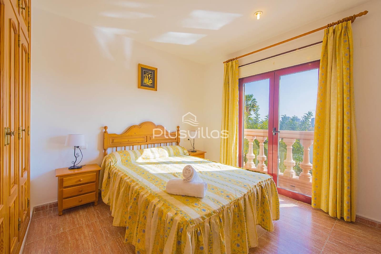 11 makuuhuone Huvila myytävänä paikassa Calpe / Calp mukana uima-altaan - 990 000 € (Ref: 9326723)