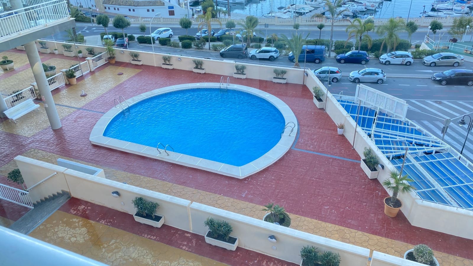 2 makuuhuone Huoneisto myytävänä paikassa Calpe / Calp mukana uima-altaan - 540 000 € (Ref: 9349755)