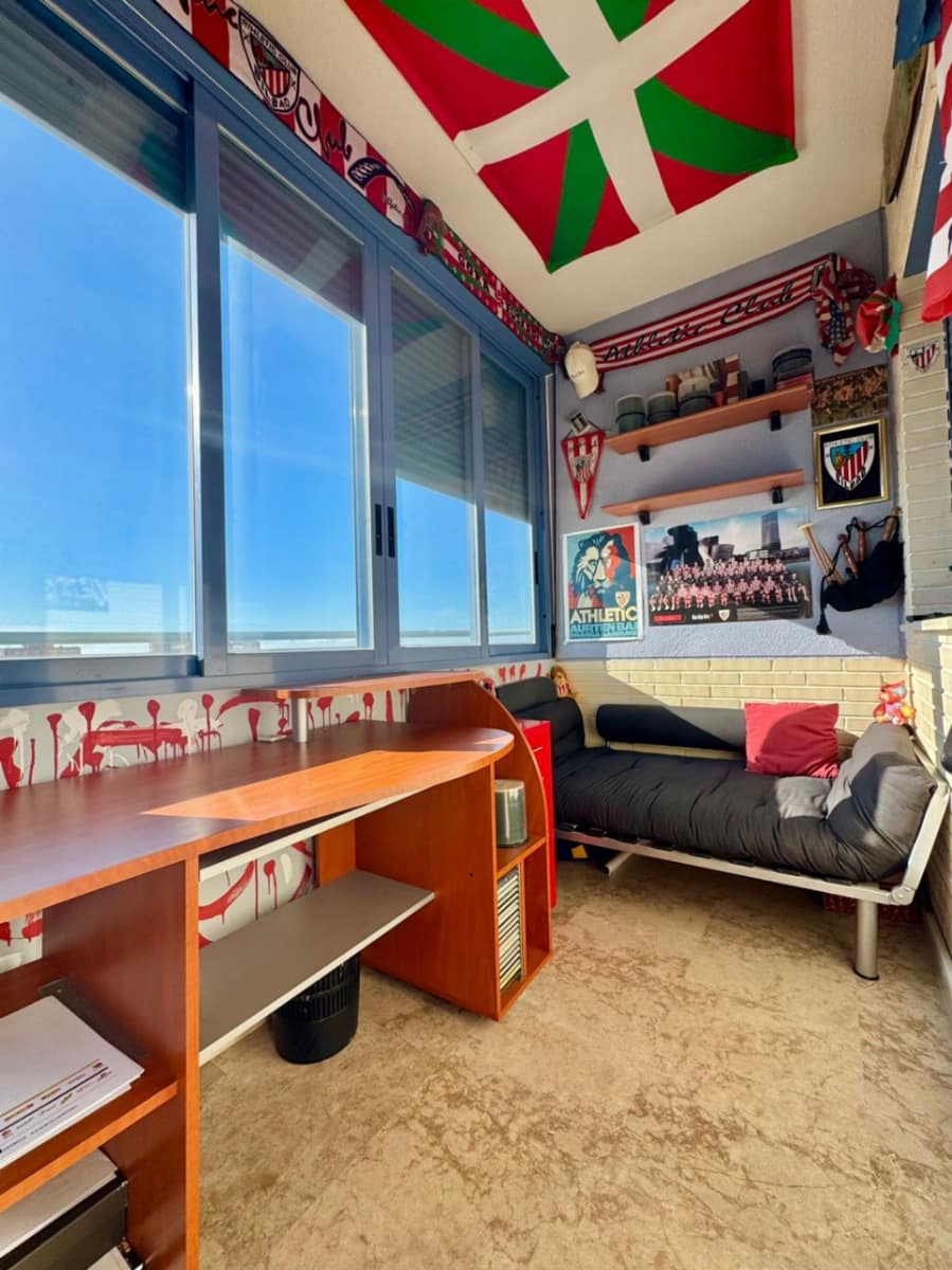 3 sypialnia Apartament na sprzedaż w Benidorm z basenem - 330 000 € (Ref: 9353808)