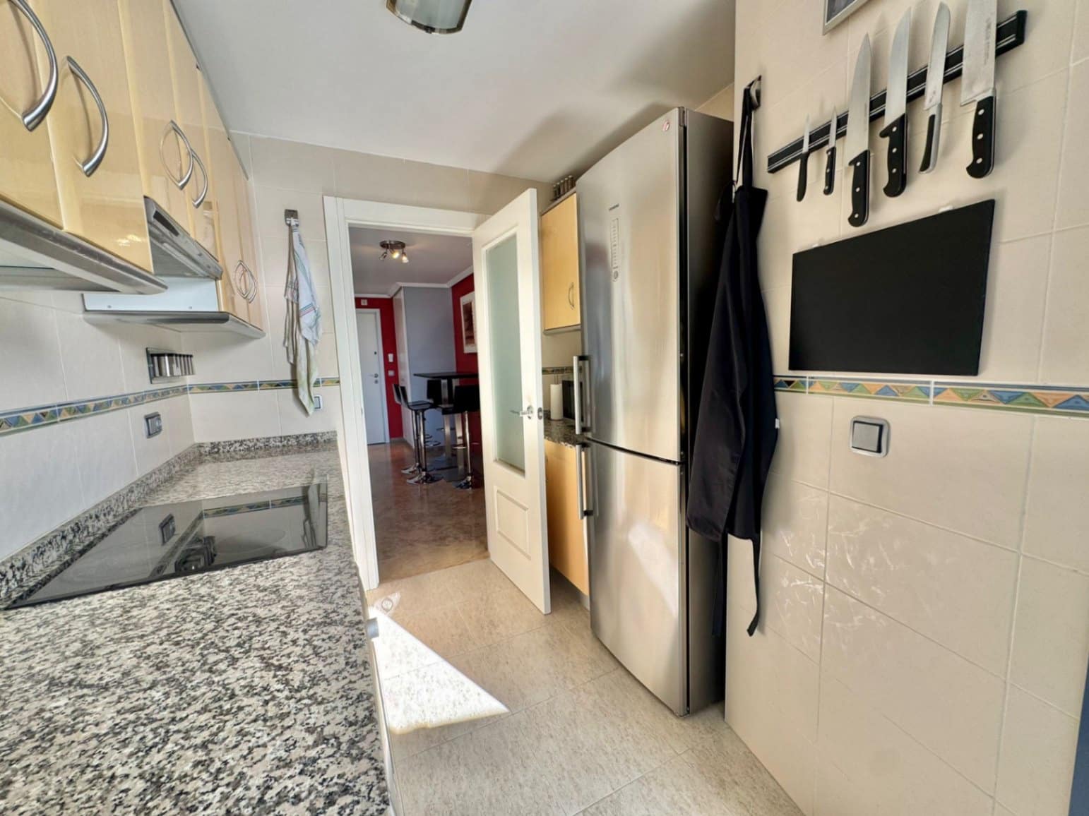 3 sypialnia Apartament na sprzedaż w Benidorm z basenem - 330 000 € (Ref: 9353808)