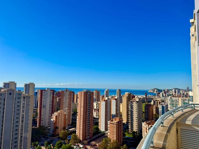3 soveværelse Lejlighed til salg i Levante Alto, Benidorm med swimmingpool - € 330.000 (Ref: 9353808)