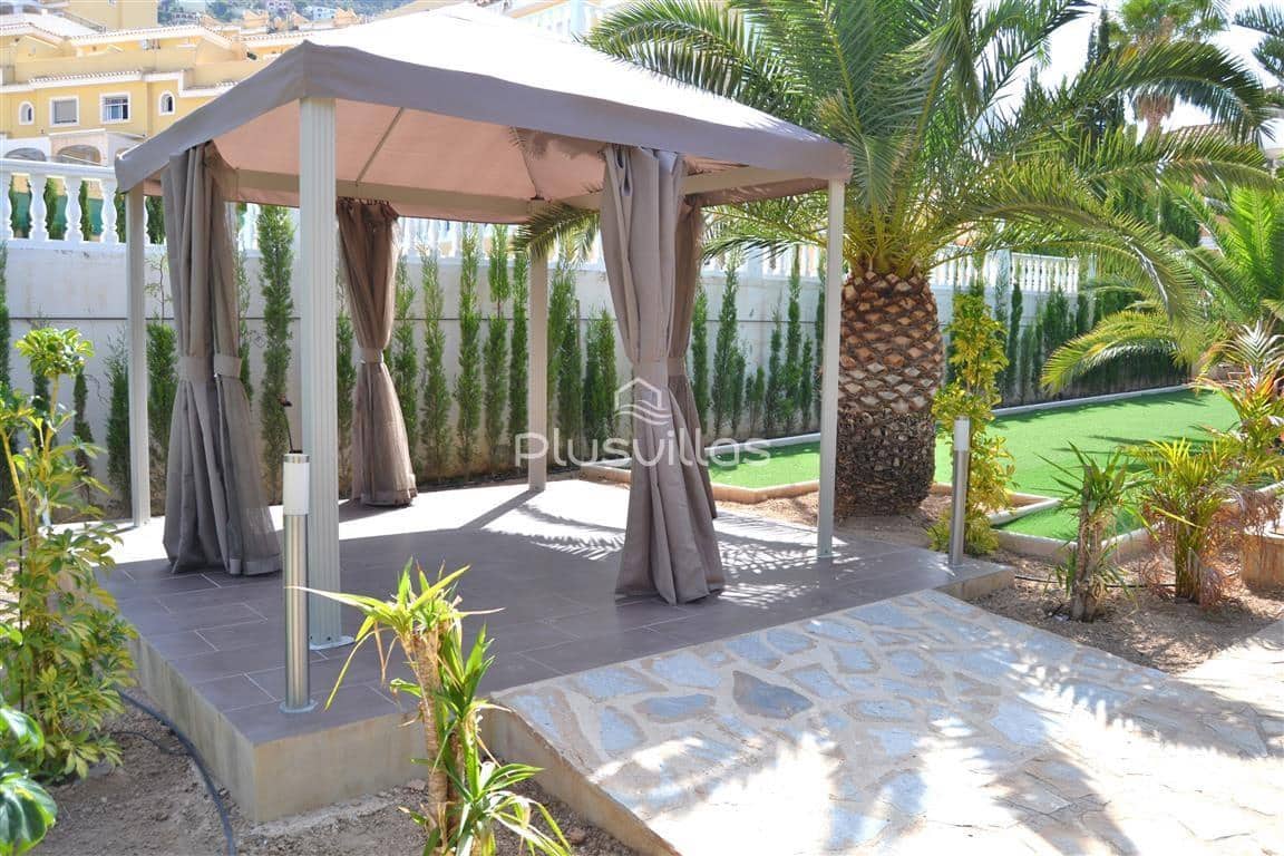 5 sovrum Villa till salu i Calpe / Calp med pool - 895 000 € (Ref: 9367806)