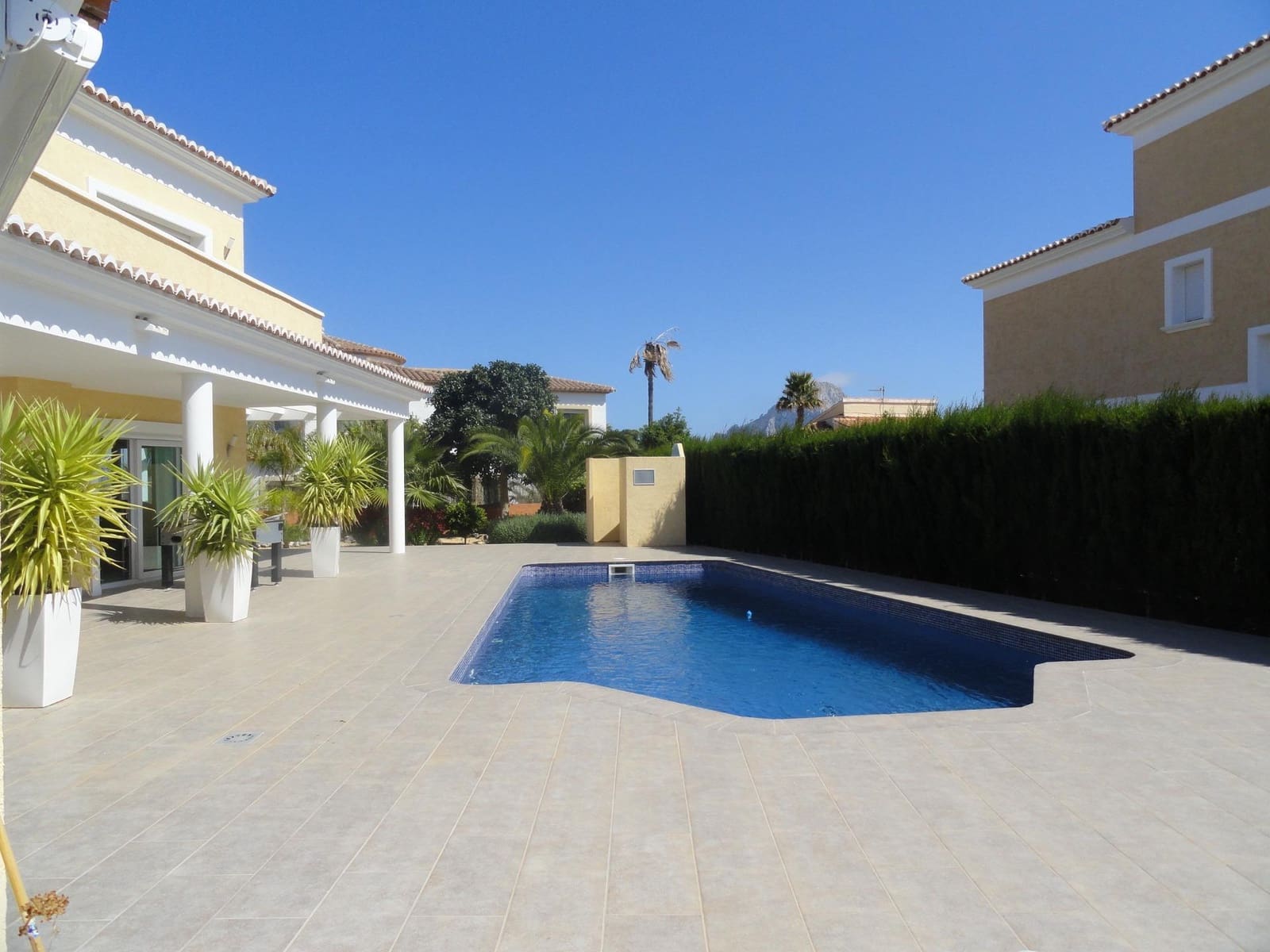 3 Zimmer Villa zu verkaufen in Calpe / Calp mit Pool - 995.000 € (Ref: 9383182)