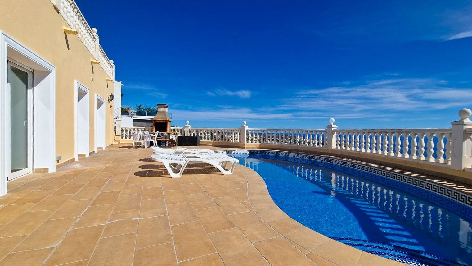4 bedroom Villa for sale in Benitachell / Benitatxell with pool - € 720,000 (Ref: 9396472)