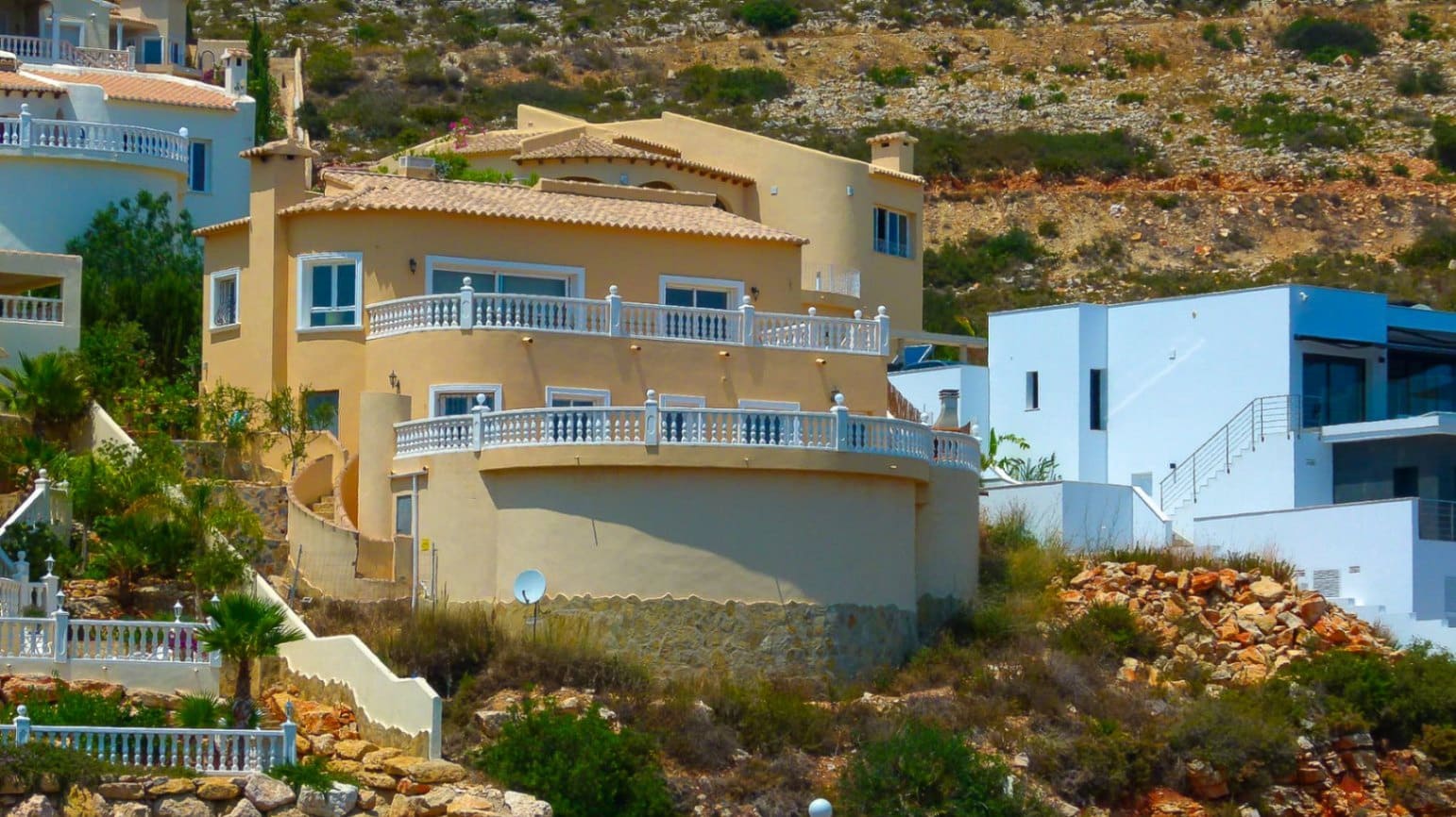 4 bedroom Villa for sale in Benitachell / Benitatxell with pool - € 720,000 (Ref: 9396472)