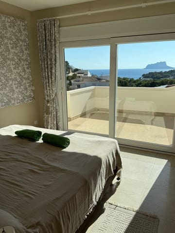 4 Zimmer Villa zu verkaufen in Casco Urbano, Teulada-Moraira mit Pool - 1.850.000 € (Ref: 9398734)