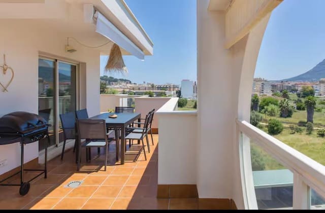 2 soverom Villa til salgs i Centro Urbano, Dénia med svømmebasseng - € 395 000 (Ref: 9401608)