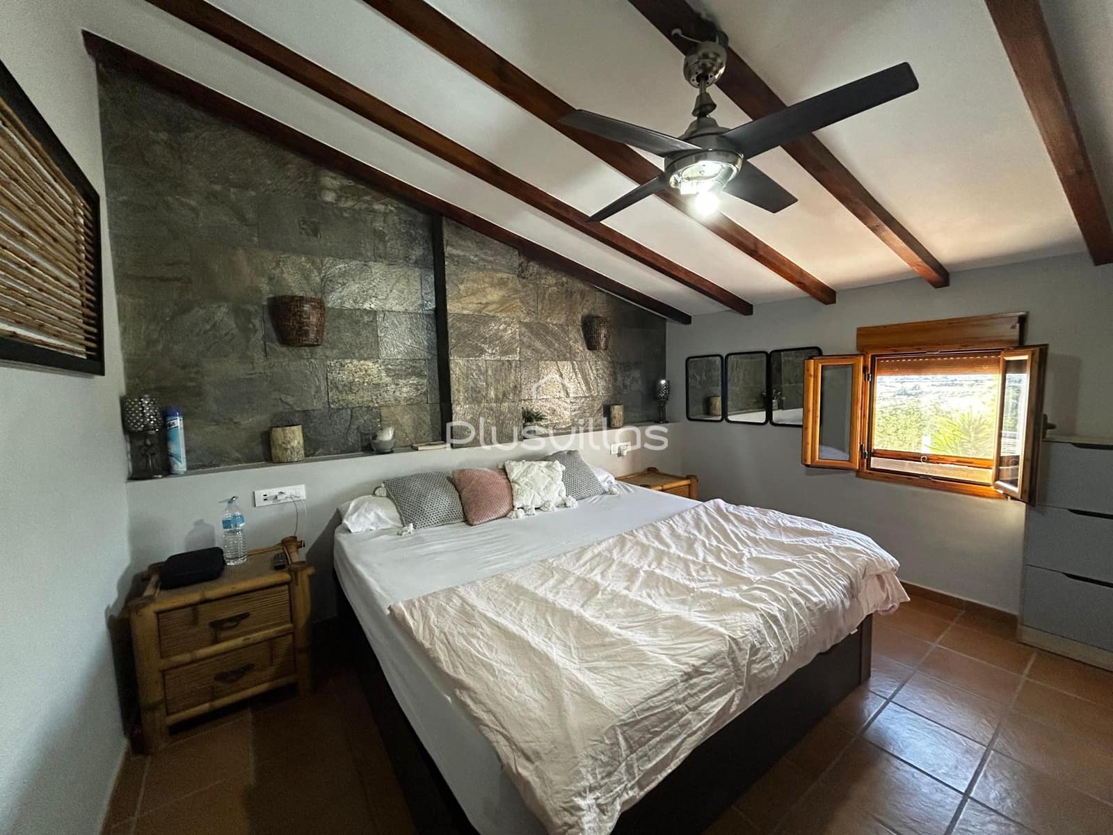 Chalet de 7 habitaciones en Benissa en venta con piscina - 970.000 € (Ref: 9411284)