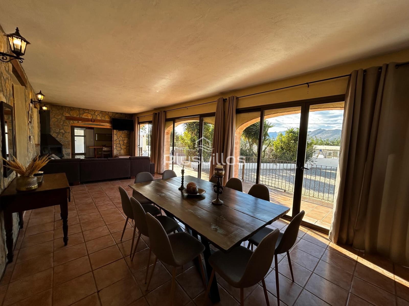 Chalet de 7 habitaciones en Benissa en venta con piscina - 970.000 € (Ref: 9411284)
