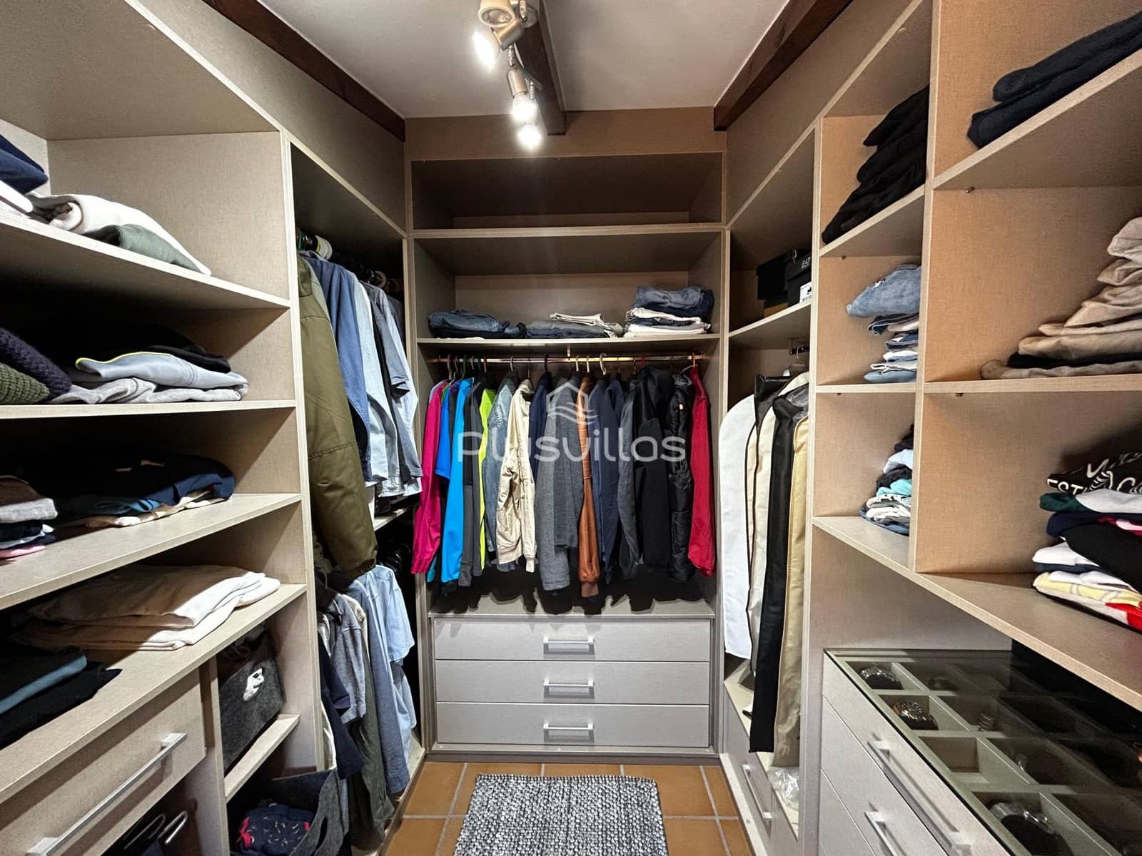 Chalet de 7 habitaciones en Benissa en venta con piscina - 970.000 € (Ref: 9411284)